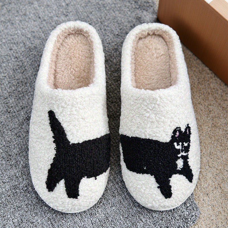 Your feet deserve this 🐾 Cotton slippers with a design, Perfect for cold weather