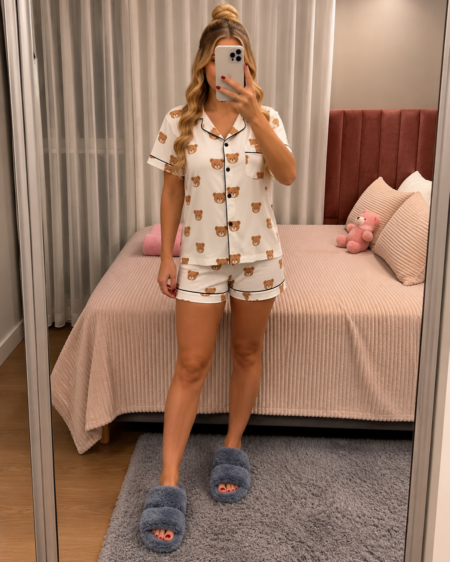 Plush Slippers – Softness and warmth for your everyday comfort at home