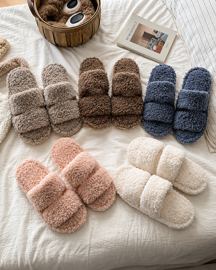 Plush Slippers – Softness and warmth for your everyday comfort at home